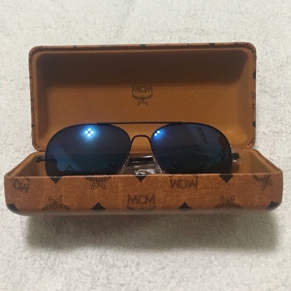 MCM 59 mm Metal aviator sunglasses - Picture 6 of 8